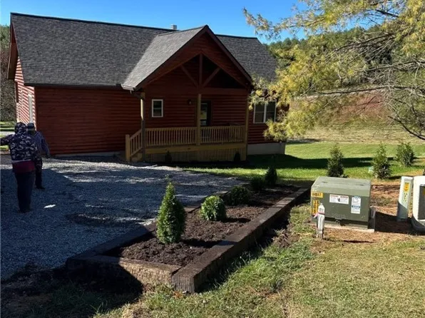 394 Bear Den Road #28, Sparta, NC 28675