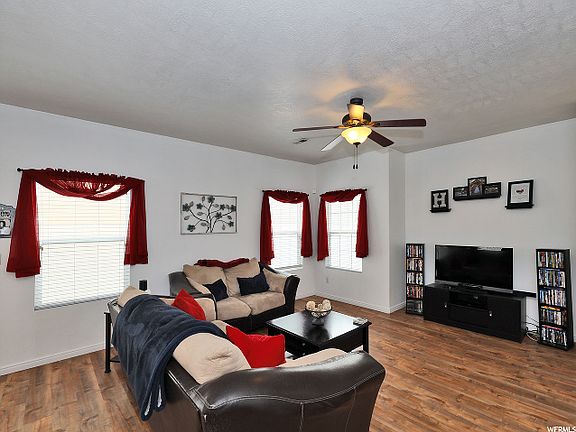 3rd image of 6858 W Callery Ln
