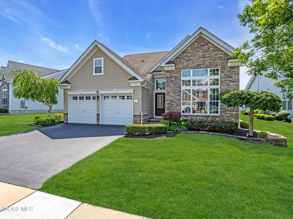5 Hamptonshire Way, Forked River, NJ 08731