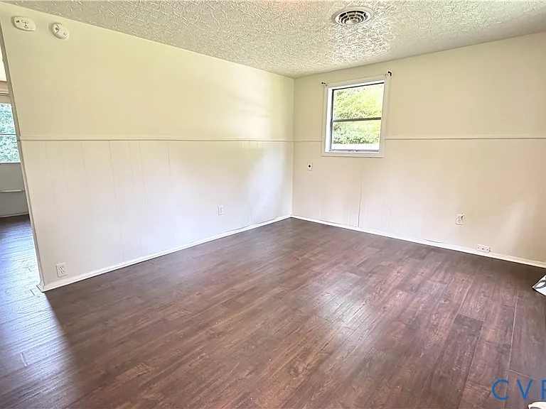 15817 Gatewood Rd — Photo 10