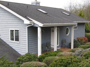 601 S Pacific View Dr, Rockaway Beach, OR 97136
