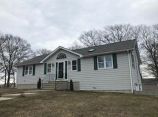 127 N Marion St, Fall River, MA 02723