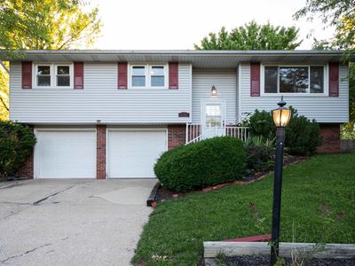 1315 W Queens Court Rd, Peoria, IL, 61614