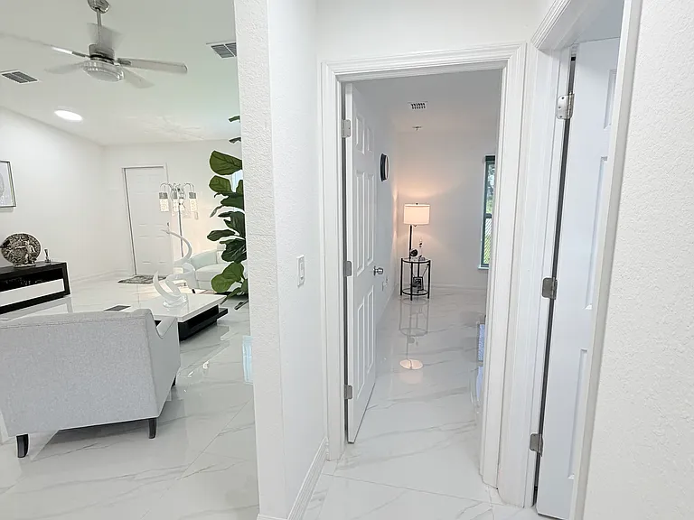700 Connecticut Ln — Photo 26