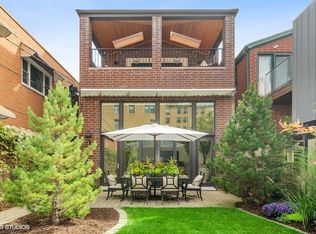 524 N Ada St, Chicago, IL 60642