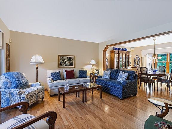 4th image of 59 Lillyridge Dr