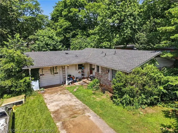 1704 S El Paso Ave, Russellville, AR 72801
