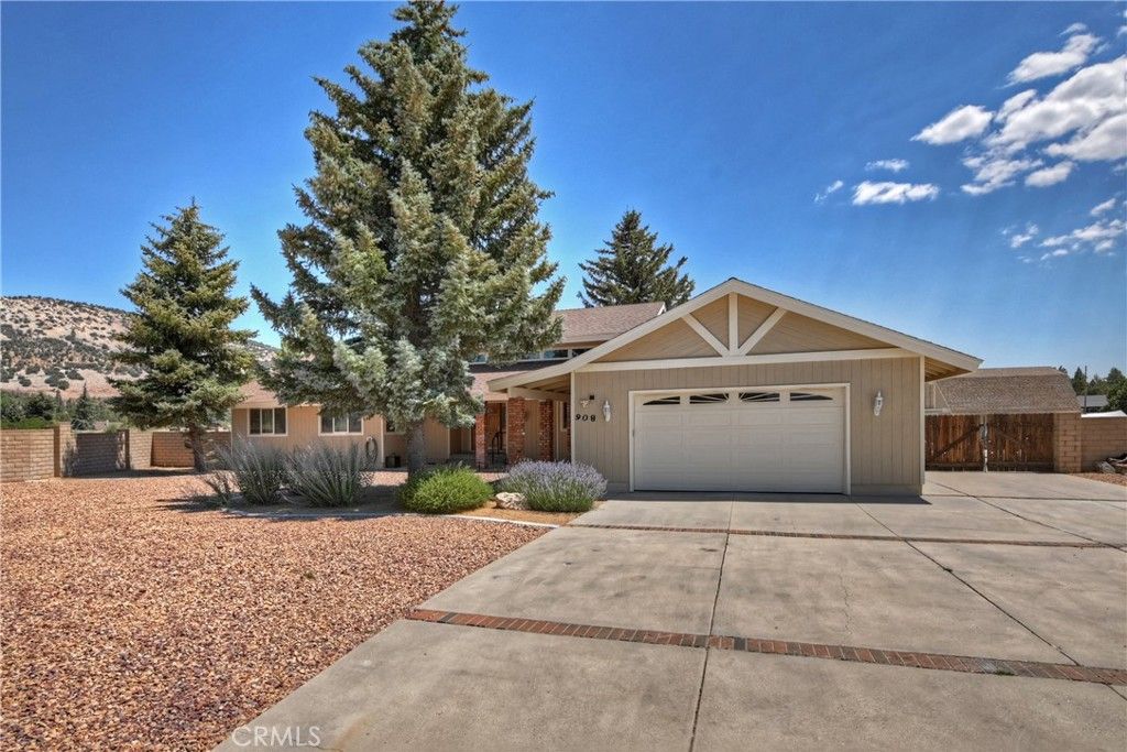 908 Mount Doble Dr, Big Bear City, CA - View 5
