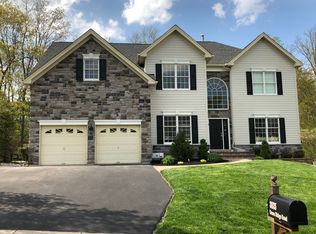 3835 Green Ridge Rd, Furlong, PA 18925