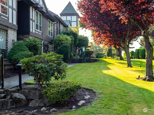 3425 S 176th Street #213, SeaTac, WA 98188