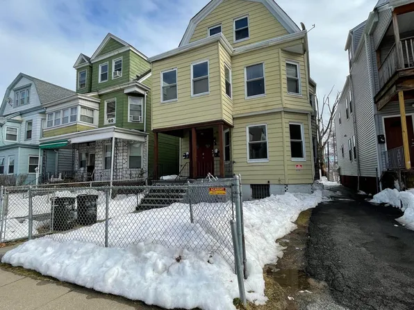 394 N Grove St, East Orange, NJ 07017