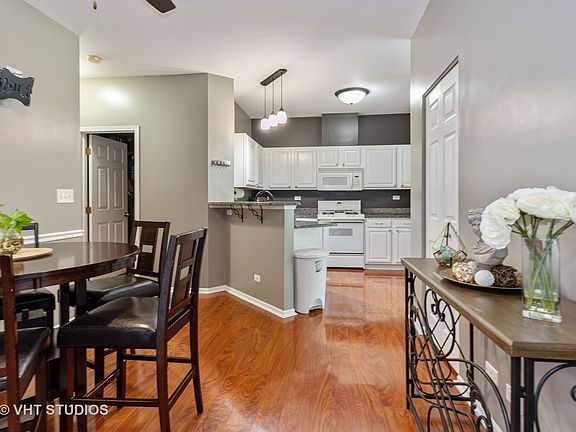 5th image of 58 W Briarwood Dr