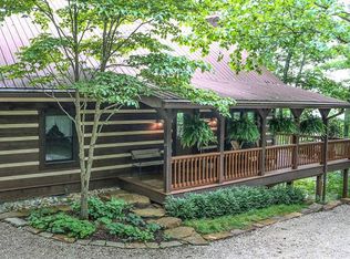 9000 E Emerald Ct, Nashville, IN 47448