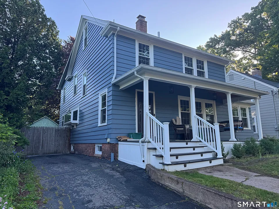 112 Wayland St