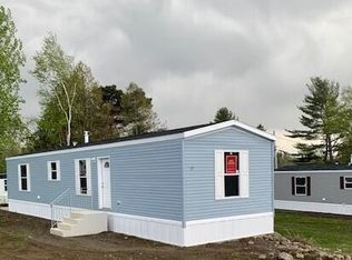 27 Denny Dr, Dexter, ME 04930