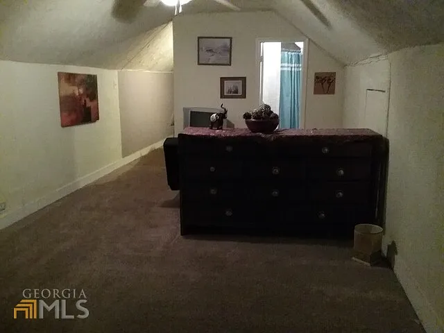 Lockwood Dr SW, Atlanta — Photo 3