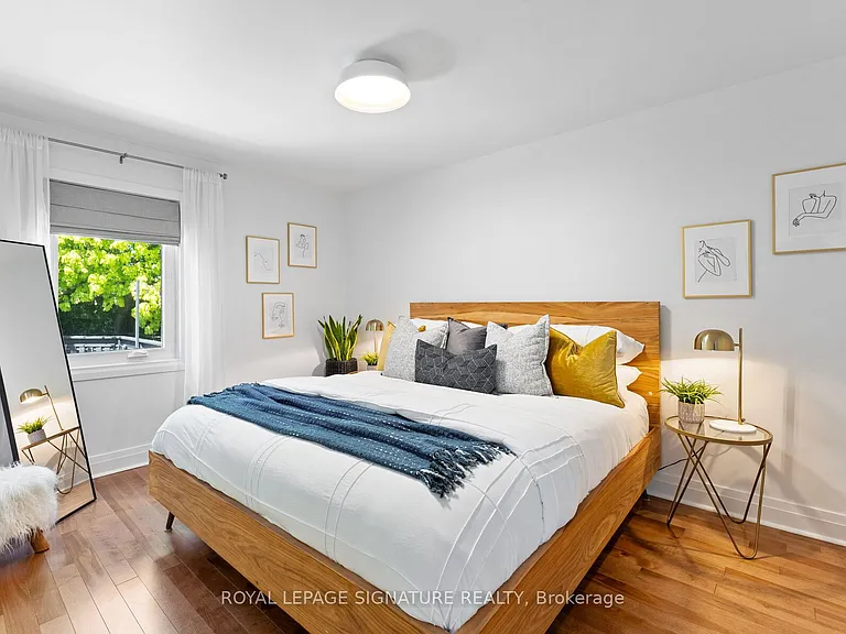 1342 Victoria Park Ave — Photo 10