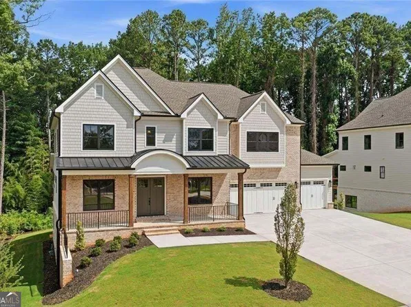 1976 Highgrove Ct, Atlanta, GA 30345