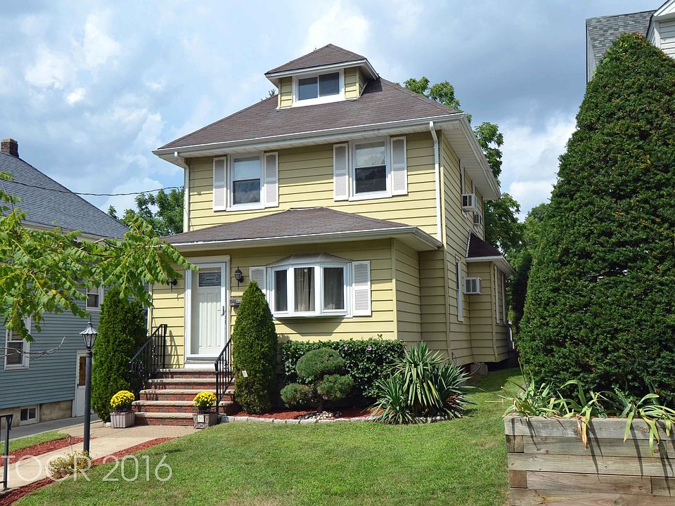 1st image of 529 Hillcrest St