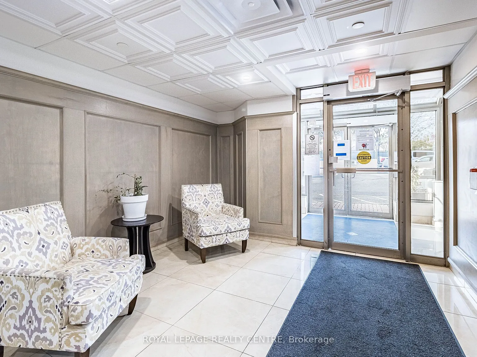 2 bed, $2,350 — Photo 2