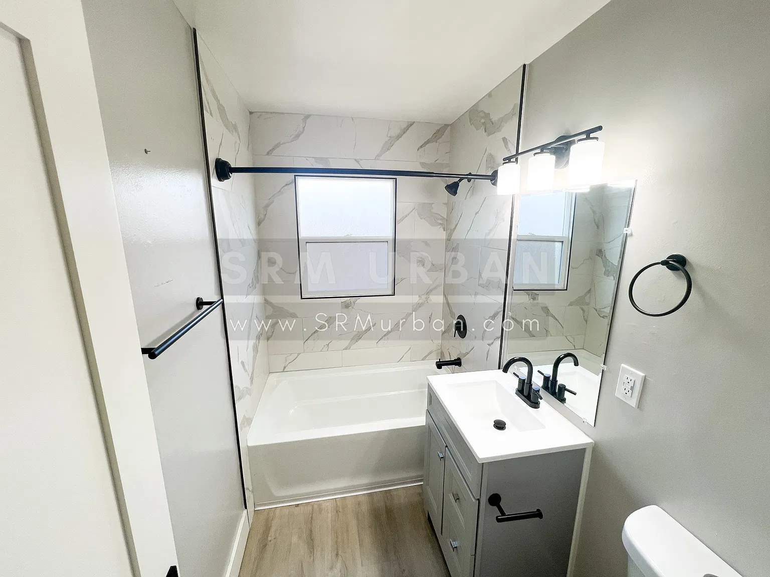 Studio, 400 sqft, $1,895 — Photo 4
