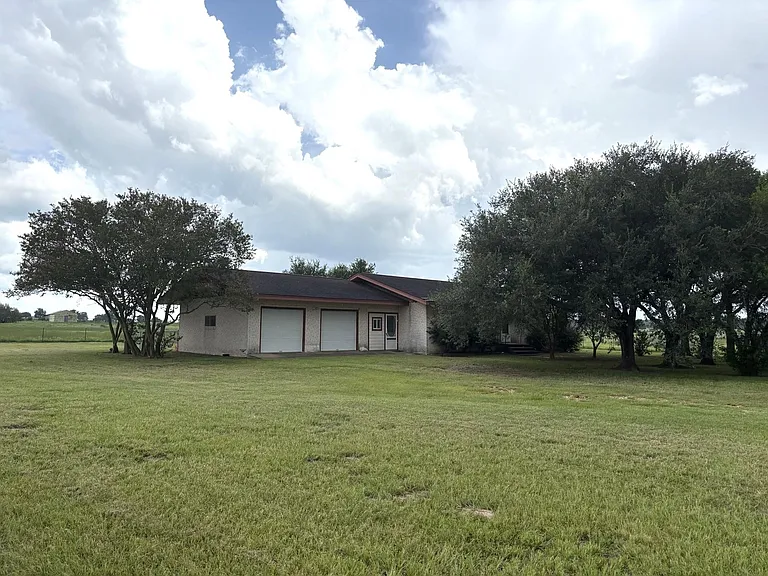 3987 S Highway 304 — Photo 1