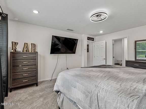 4th image of 11141 STAPLETON Drive