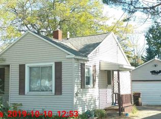 215 Rhodes St, Pinconning, MI 48650