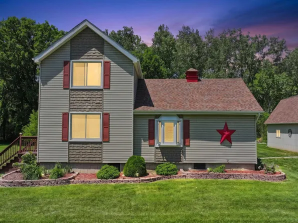 64135 Omo Rd, Lenox, MI 48050