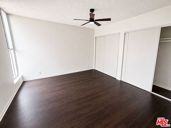 3rd image of 1208 W Adams Blvd #14
