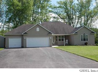 98 Krystyna Ln, Jordan, NY 13080