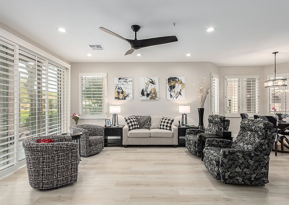 1st image of 11500 E Cochise Dr Unit 1091