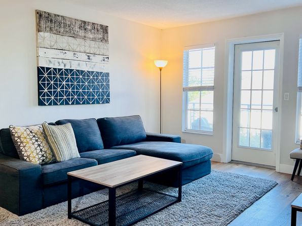 2314 S Clewis Ct UNIT 305