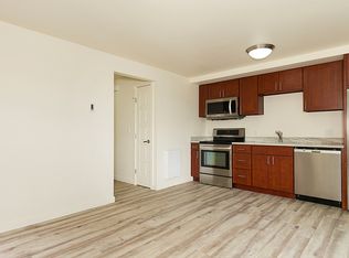 1408 NW 57th St APT 104, Seattle, WA 98107