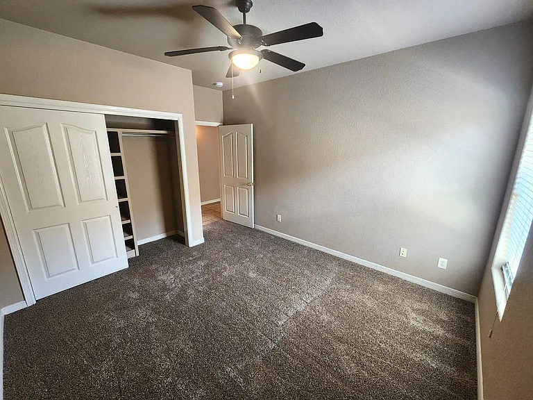 2777 Conventry 2777 Coventry — Photo 34