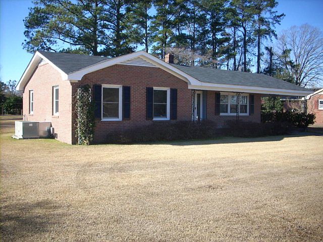 1st image of 2704 Langston Dr