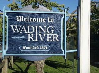 16 Central Ave, Wading River, NY 11792