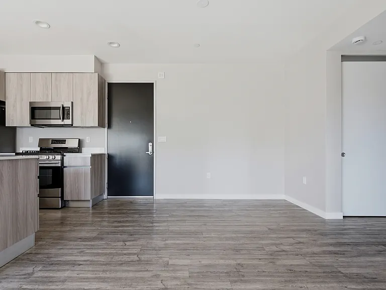 16300 Ventura Blvd #403 — Photo 13