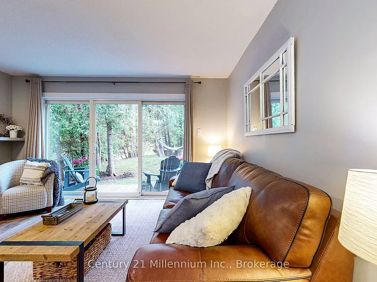 23 Dawson Dr #98 — Photo 7
