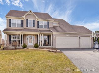 40W253 Chapman Ct, Geneva, IL 60134