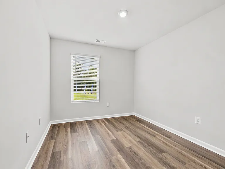 310 Honeystone St — Photo 20