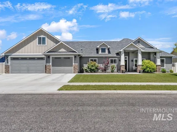 211 E Garret St, New Plymouth, ID 83655