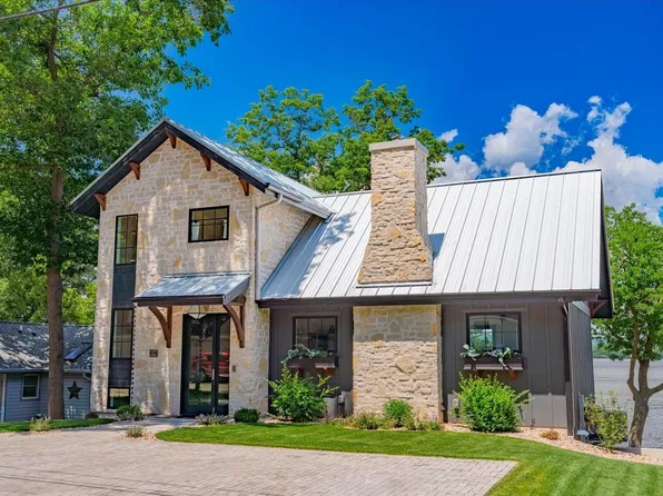 N2848 Summerville Park Rd, Lodi, WI 53555