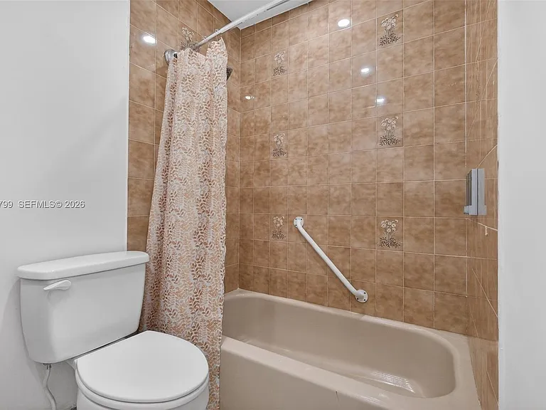 4530 SW 143rd Pl — Photo 29