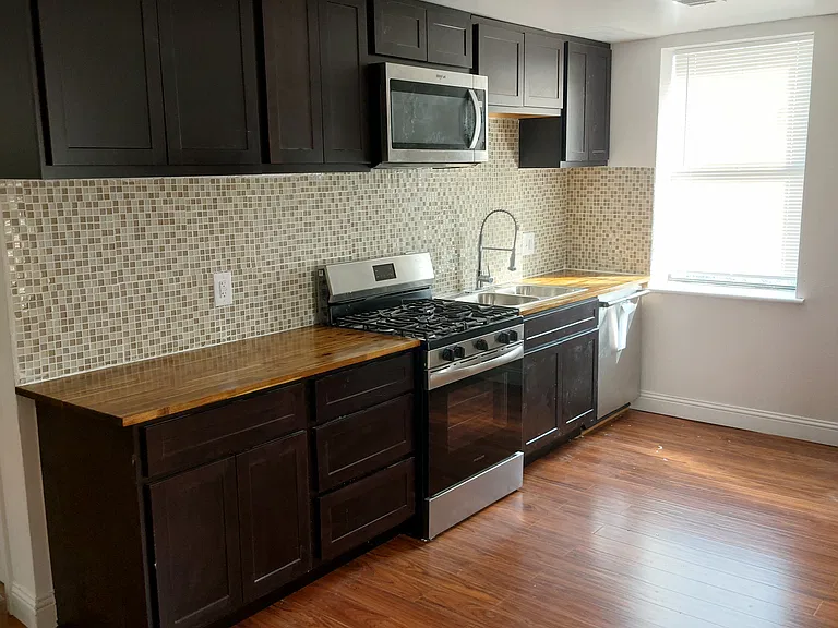 1512 Oak Grove Ave #2 — Photo 11