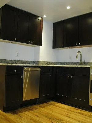 Rented by Tower Brokerage | media 27