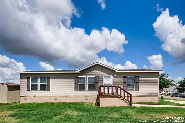 1st image of 142 Indian Grass Dr
