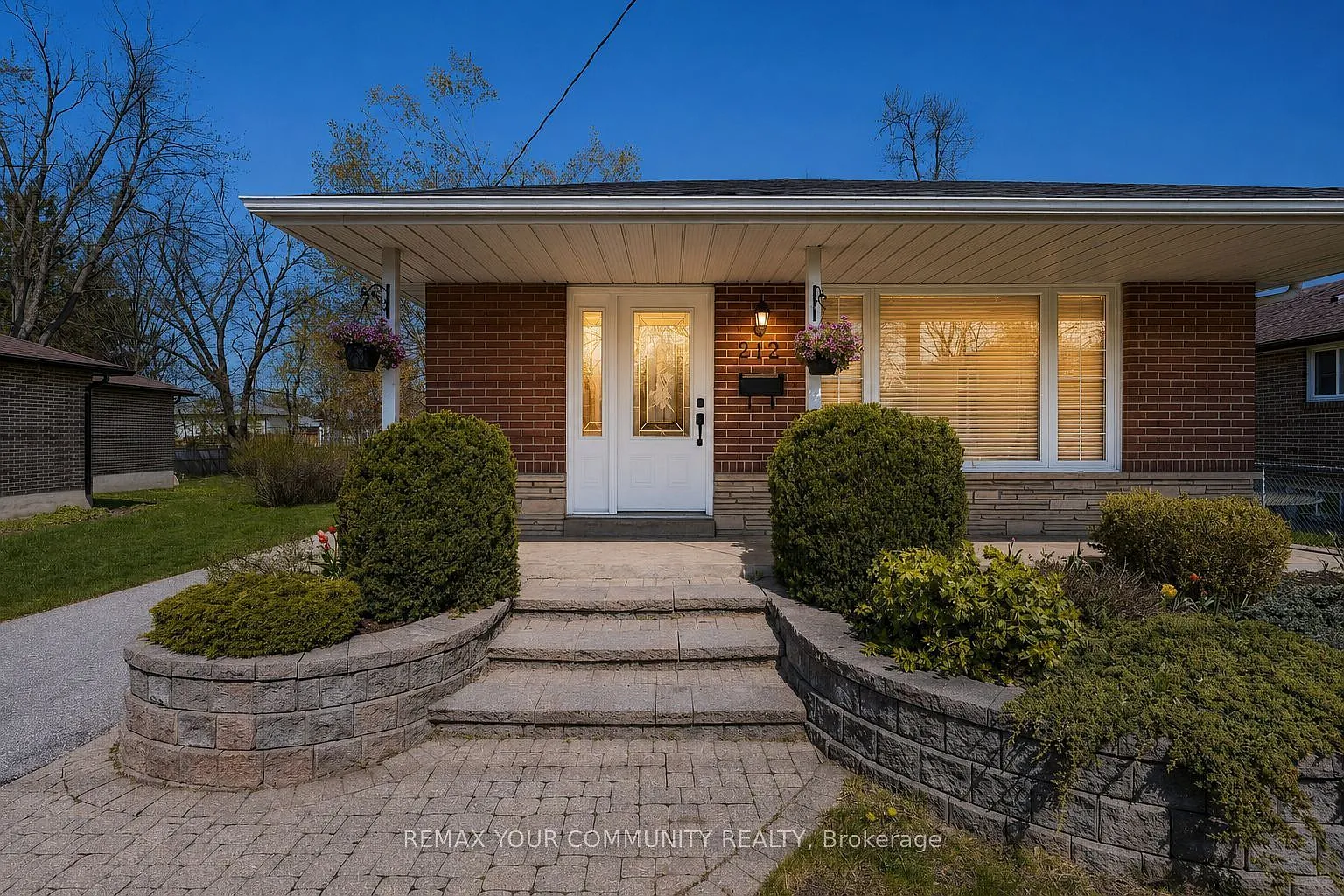 3 bed, $2,250 — Photo 2
