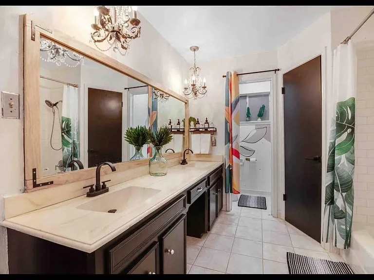 3107 Cherry Creek Dr — Photo 10