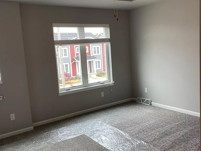 2525 Spark St — Photo 9